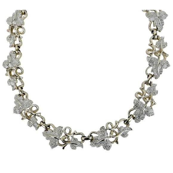 Sarah Coventry Necklace Plain and Fancy Goldtone Silvertone Textured Leaves Vtg - Picture 2 of 6